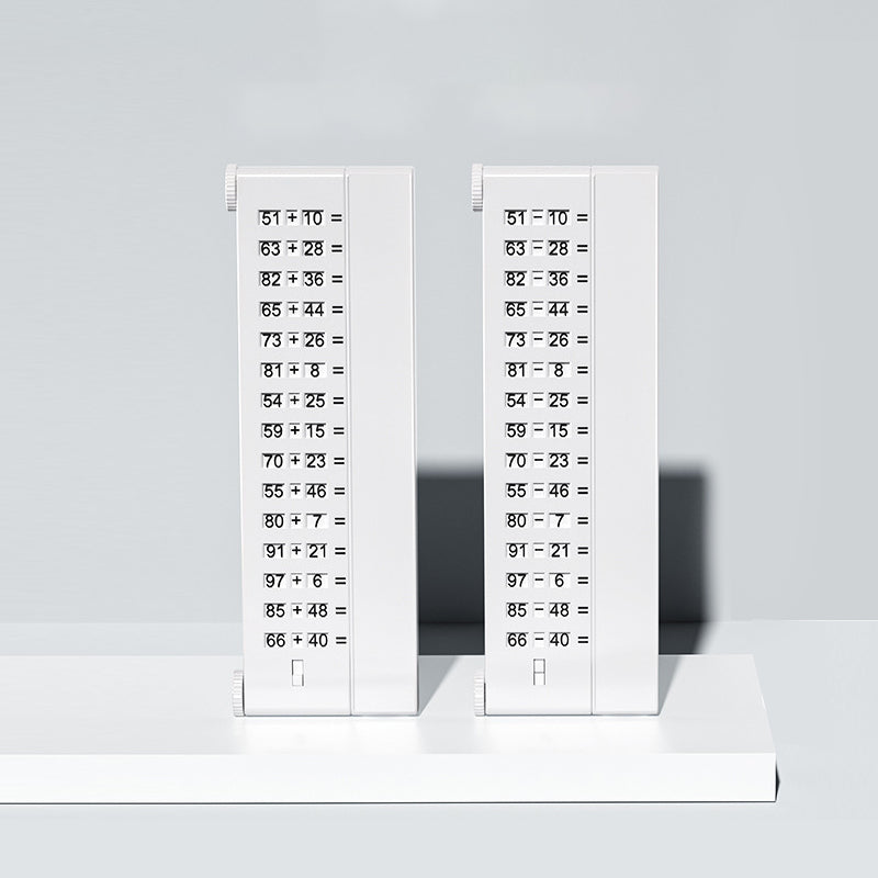 Tableau de mathématiques pour la pratique des enfants