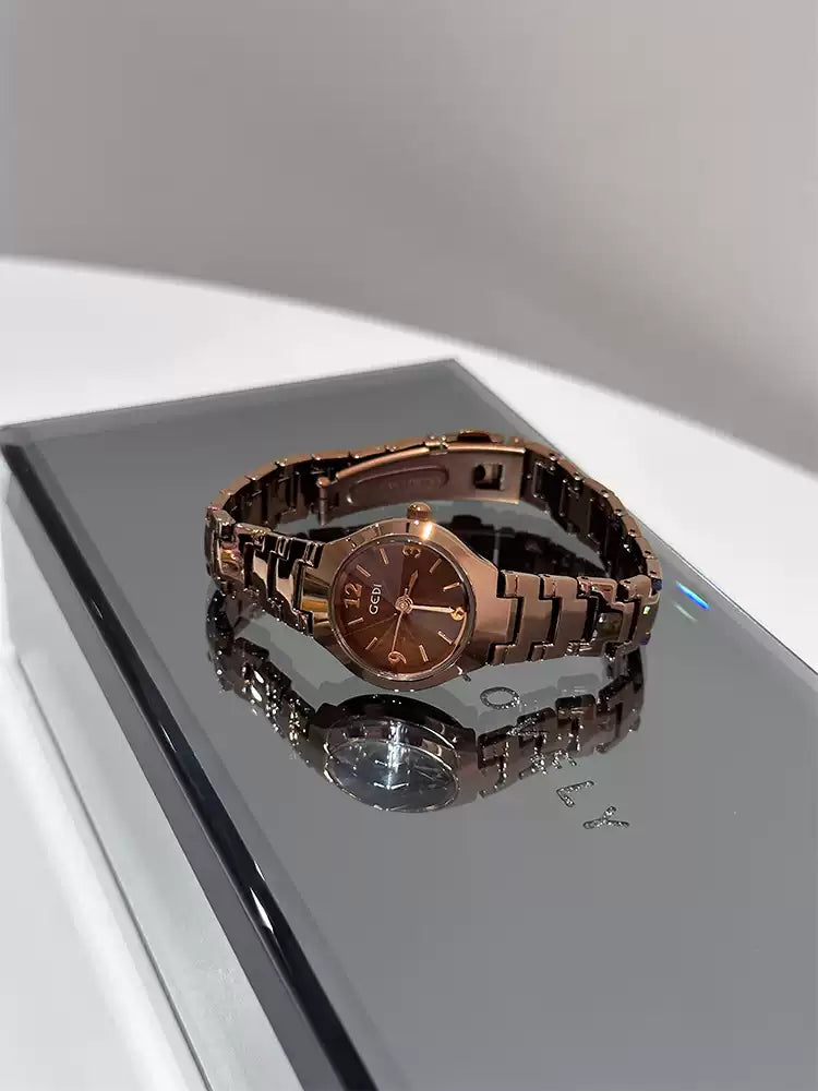 Montre à quartz décontractée pour femmes, petite montre tendance de haute qualité, étanche