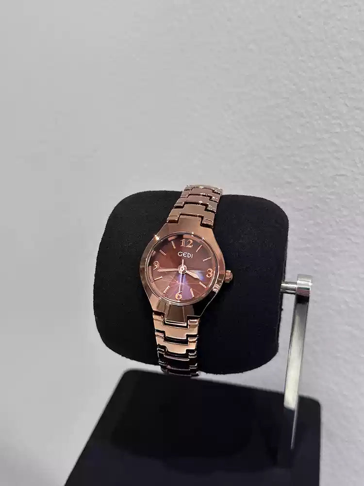 Montre à quartz décontractée pour femmes, petite montre tendance de haute qualité, étanche