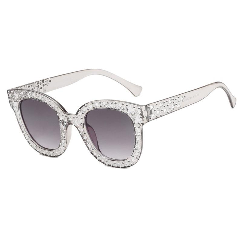 Lunettes de soleil tendance pour femmes